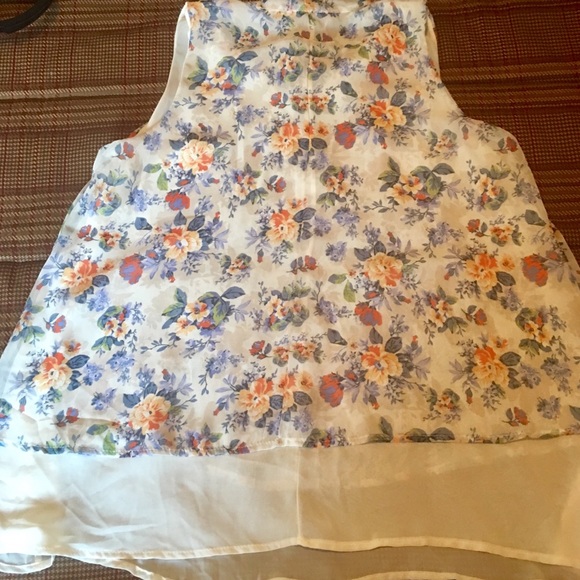 Designer sleeveless Tunic - Picture 3 of 6